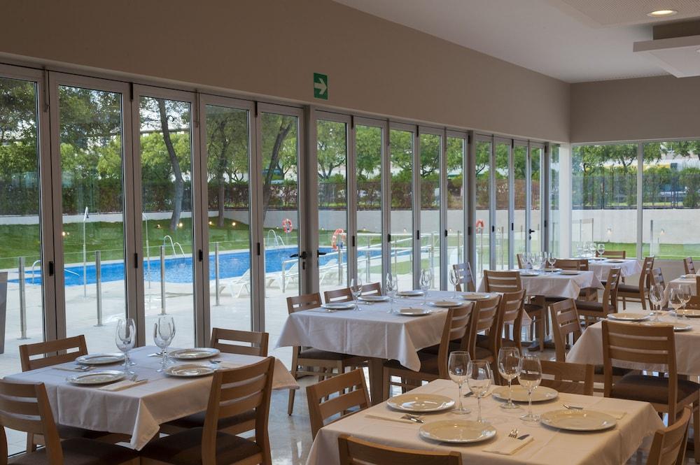 M.A. Hotel Sevilla Congresos Eksteriør billede