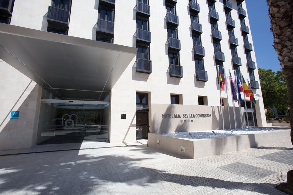 M.A. Hotel Sevilla Congresos Eksteriør billede