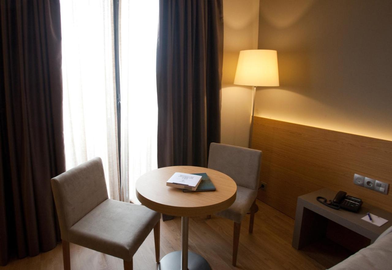 M.A. Hotel Sevilla Congresos Værelse billede